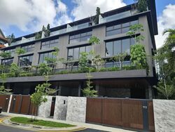 Shrewsbury Road (D11), Terrace #532844471